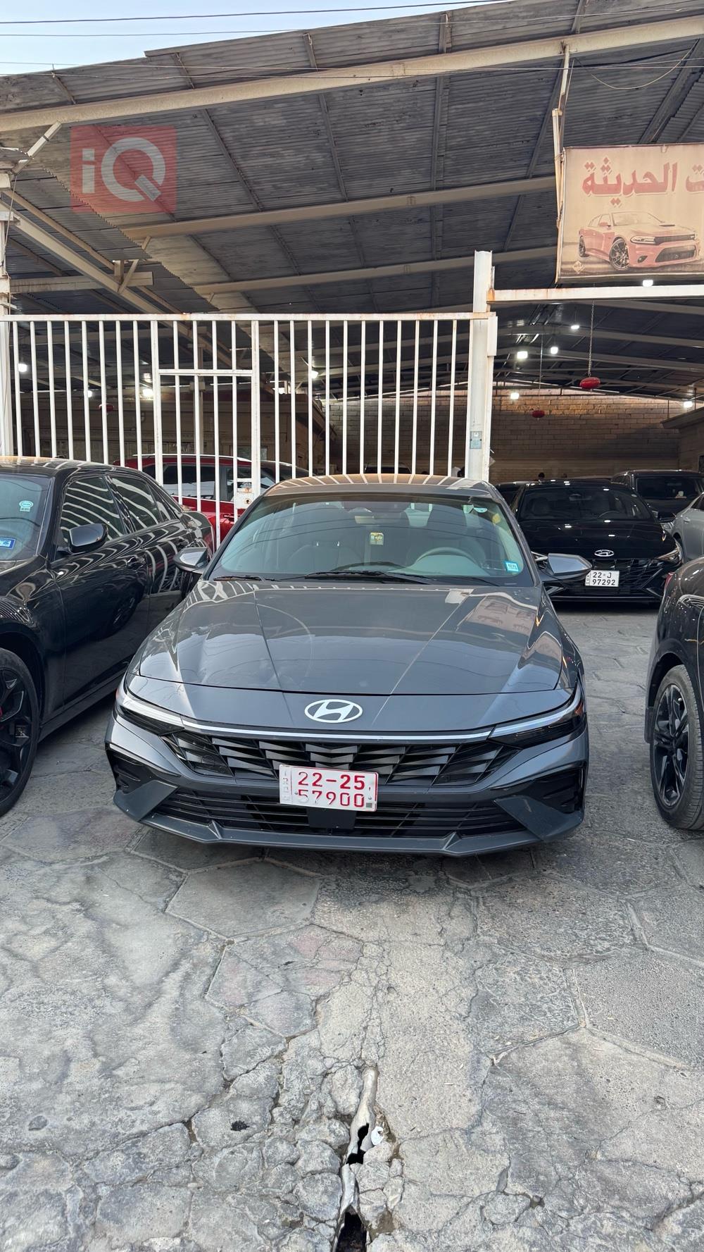 هیوندای ئەلەنترا